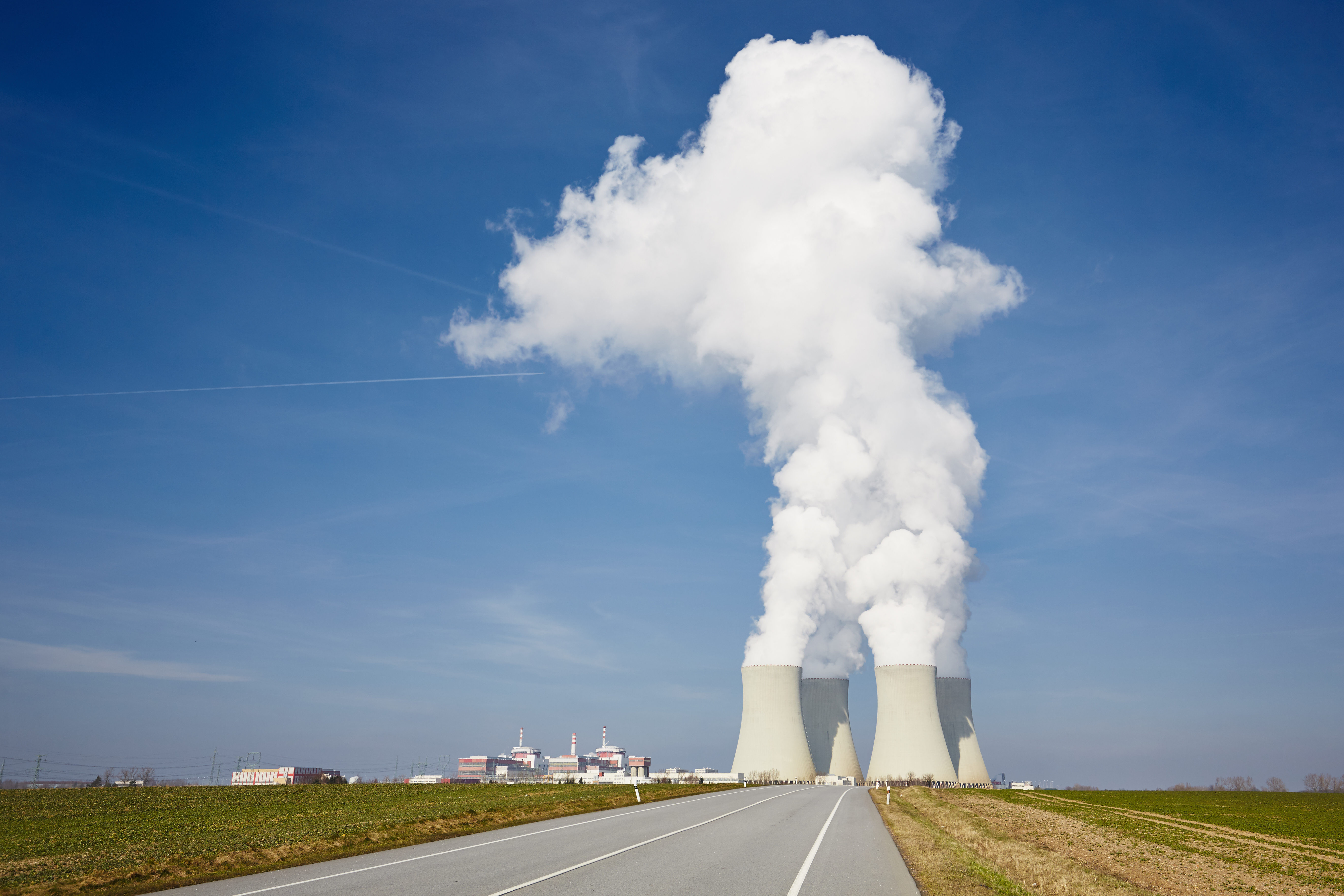 https://watt.co.uk/wp-content/uploads/2020/04/nuclear-power-plant-PXZUSWV.jpg